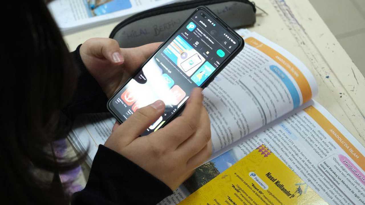 Konya'da öğrencilere dijital destek
