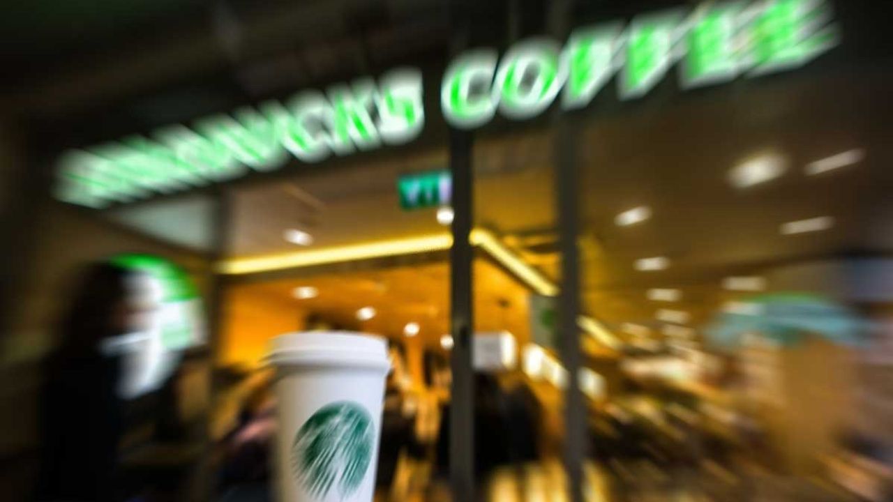 Starbucks iflas etti, ülkeyi terk ediyor