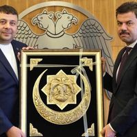 POLİTİKA