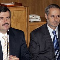 POLİTİKA