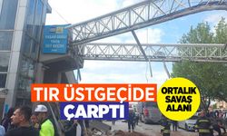 Son Dakika Haberi: Konya'da tır üstgeçide çarptı! Ortalık savaş alanına döndü