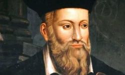 Nostradamus'un 2024 Kehanetleri: Yeni Papa, Doğal Afetler ve Uluslararası Gerilim Öngörülüyor