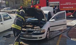 Seydişehir’de Park Halindeki Otomobilde Yangın