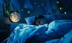 Bir Gece Uykusuz Kalmak Beyin Yaşını 2 Yıl Yaşlandırıyor
