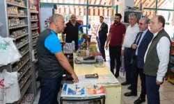 Konya Sokaklarında Bir Başkan Ve Bir Vekil