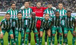 Konyaspor Küçücük Hatalarla Yerden Kalkmayan Alanyaspor'a Mağlup Oldu