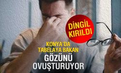 Konya'da Tabelaya Bakan Gözlerini Ovuşturuyor
