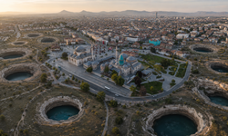 Konya'da Dev Obruk Sayısı 700'e Ulaştı: Tehlike Büyüyor!