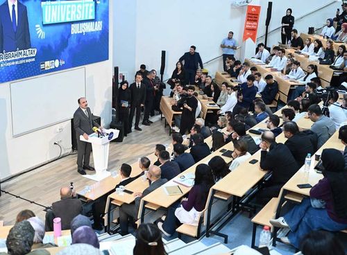 KONYA BÜYÜKŞEHİR'DEN ÖĞRENCİLERE 15 BİN TL DESTEK