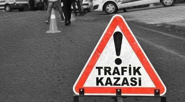 SARAYÖNÜ'DE TRAFİK KAZASI! 2 GENÇ YAŞAMINI YİTİRDİ