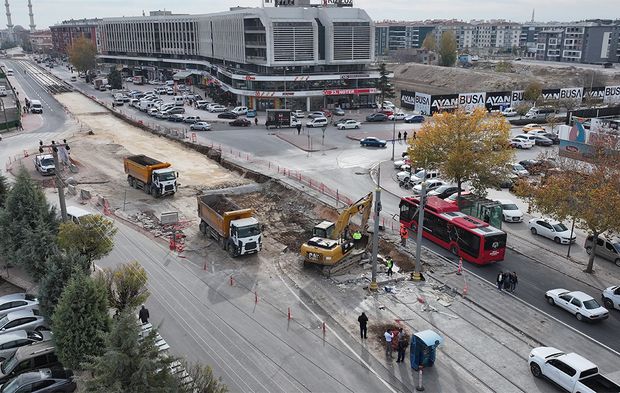 Konya Raylı Sistemde Kritik Aşamaya Geldi: Şehir Hastanesi Bağlantısı Tamamlanıyor