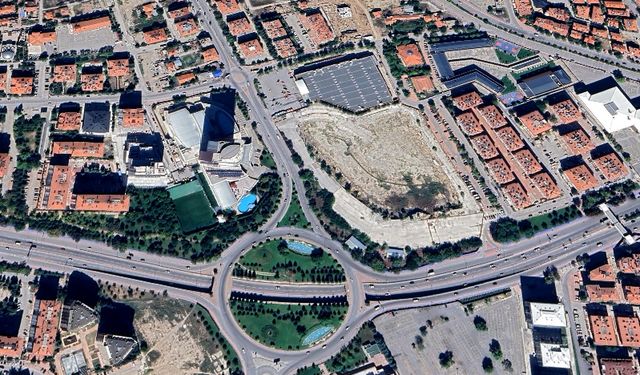 KONYA'YA YENİ AVM