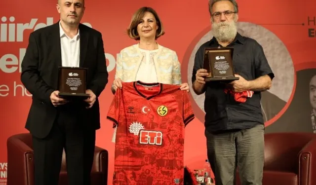 Kim demiş birini yapan birini yapamaz diye