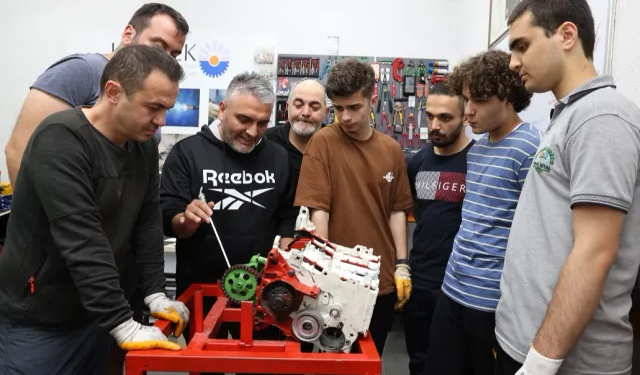 KO-MEK Kocaeli'de Eleman Arayanlara Çözüm Oluyor