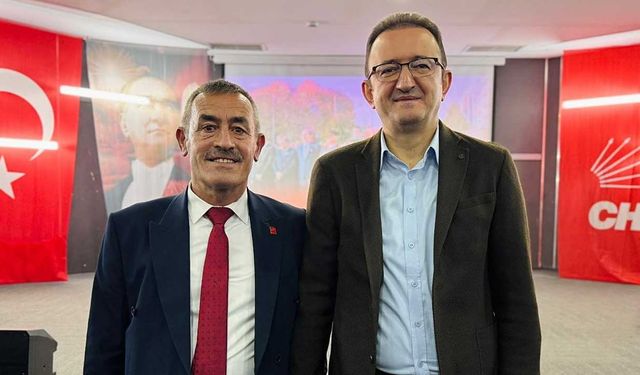 CHP Karatay İlçe Kongresi’nde Refik Serttaş güven tazeledi
