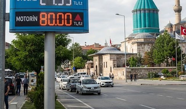 Konya'da Motorine Büyük Şok: Litre Fiyatı 80 Lirayı Aşıyor!