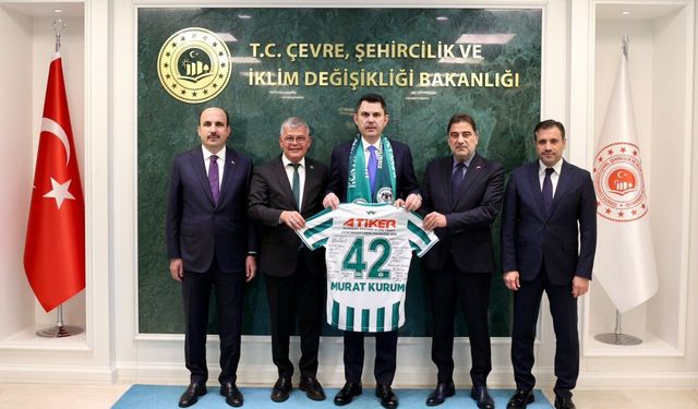 Konyaspor Yönetimi Bakan Murat Kurum'u Ziyaret Etti