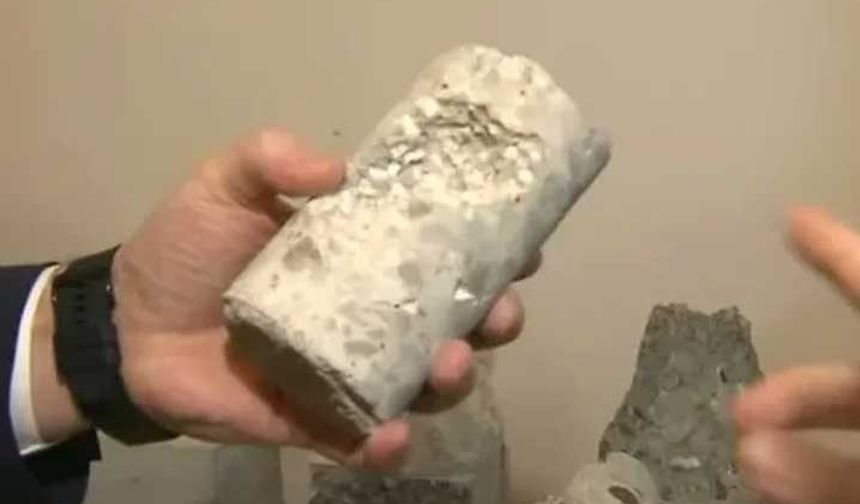 Belediye görevlisi kötü bir örnek olduğunu belirttiği o örnek için ise “Burada bir uygulama hatası var. Yapı denetim firmaları, şantiye şefleri, yüklenici firma ve belediye olarak bizlere çok iş düşüyor. Burada beton iyi sıkışmamış betonda boşluk kalmış. Şimdi burada makinelerde bu betonların kırılması gereken değer 47 ama biz bu örnekte hazır beton olmasına rağmen 47 değerini bulamayız. Bu boşluklar mukavemeti ve taşıma gücünü maalesef düşürüyor” dedi.