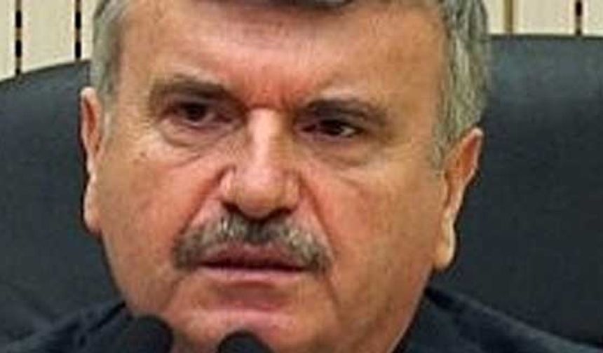 Tahir Akyürek:
27. dönem