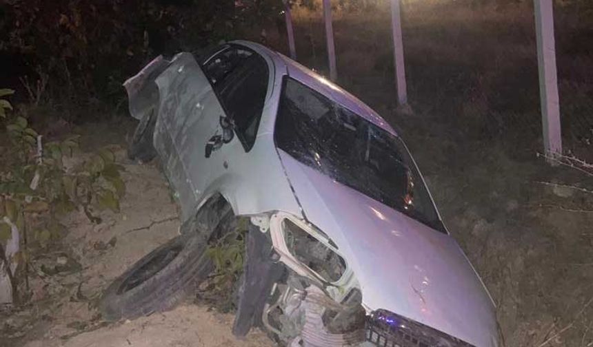 Kazazedelerin sağlık durumları hakkında henüz net bir bilgi verilmezken, olay yerindeki ilk müdahalenin hızlı ve etkili bir şekilde gerçekleştirilmesi, yaralıların hayatlarını kurtarmada kritik bir rol oynadı.