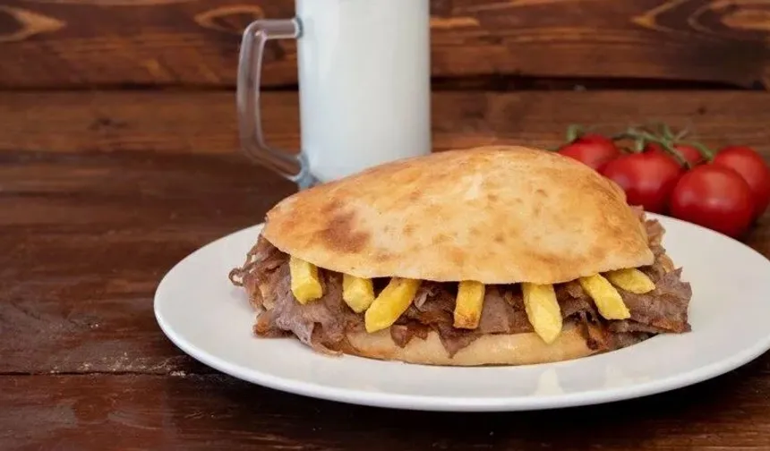 Tombik döner, Taste Atlas'ın listesinde 89. sırada yer aldı.