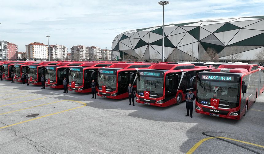 Konya'da Toplu Taşıma Ucuz!

Başkan Altay, Konya'da toplu taşımanın Türkiye'nin en ucuzlarından biri olduğunu da sözlerine ekledi. Altay, öğrenci biletini 4 lira, sivil bileti 8,5 lira, öğrenci aboneliği 220 lira olarak açıkladı.

