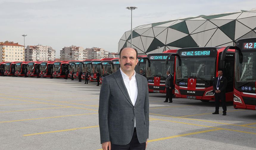 Yeni otobüslerden 30 tanesi CNG Hibrit Solo, 20 tanesi CNG Hibrit Körüklü, 3 tanesi de yarı seyahat tipi. Otobüsler doğalgazla çalışan çevreci otobüsler. Güncel maliyeti 449 milyon lira. Böylece geçen yıl alınan otobüslerle birlikte yeni otobüs sayısı 180'e, toplam güncel maliyet de 1 milyar 311 milyon liraya ulaşmış oldu.

