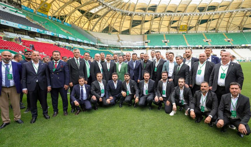 Konyaspor'un yeni yönetimi adeta şampiyonlar ligi
