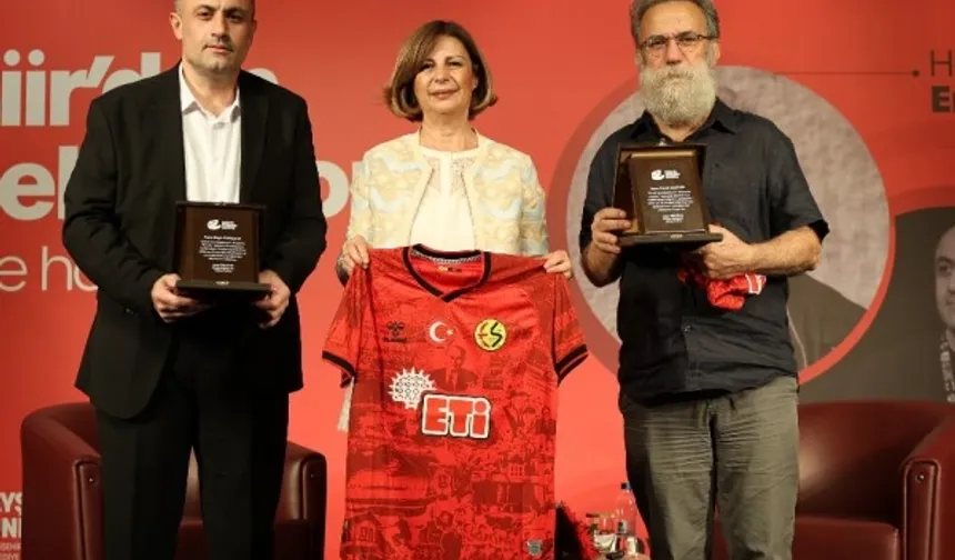 Kim demiş birini yapan birini yapamaz diye