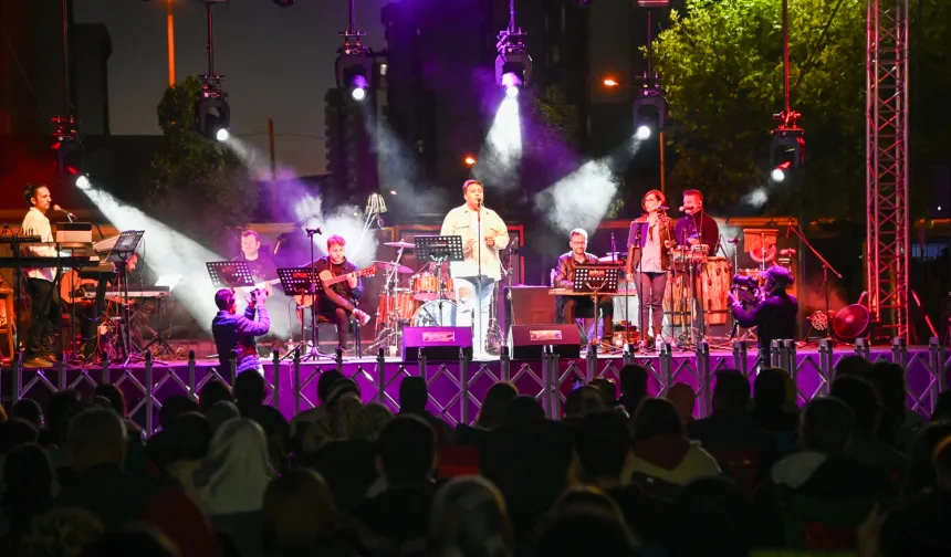 Konya'da 90'lar rüzgarı