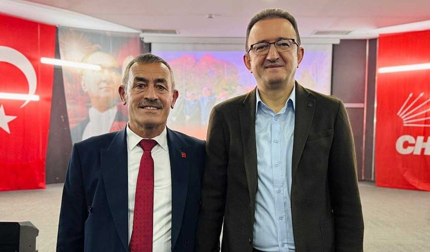 CHP Karatay İlçe Kongresi’nde Refik Serttaş güven tazeledi