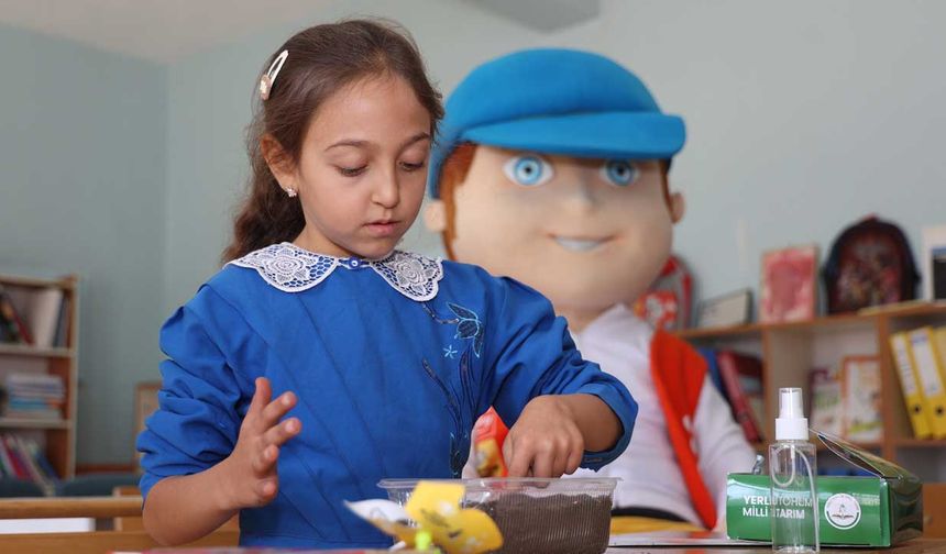 Konya Büyükşehir Belediyesi’nden Tek Öğrencili Okula “Yerli Tohum” Etkinliği