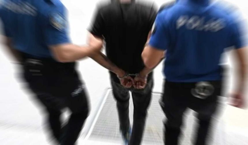 KONYA'DA KONUT VURGUNU! ÜNLÜ MÜTEAHHİTE YURTDIŞI YASAĞI