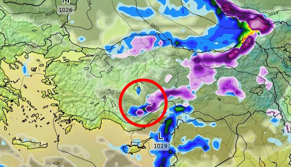 Konya'da bu gece bazı ilçelerde kar yağışı bekleniyor