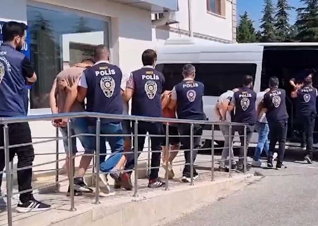 Polis Tutuklama Gözaltı Gozalti