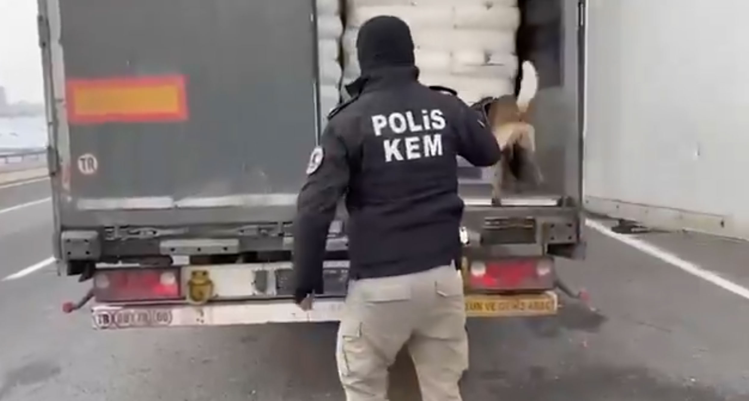 04 Polis Operasyonu