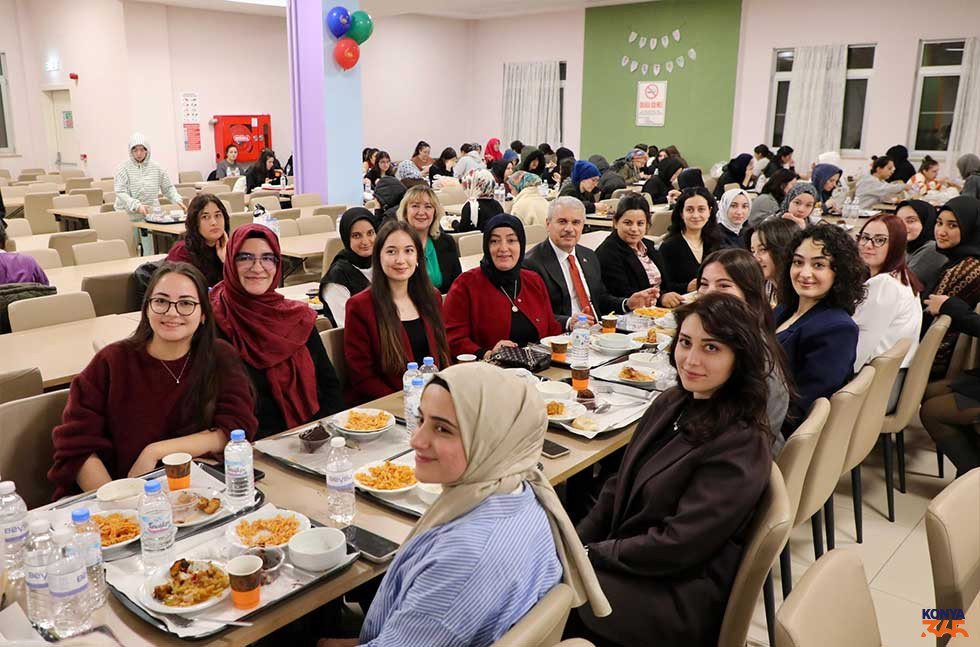 Konya Valisi Ogrenci 1