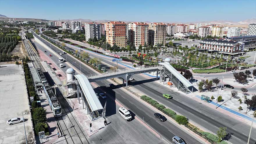 Konya Yuruyen Merdiven Ustgecit 1