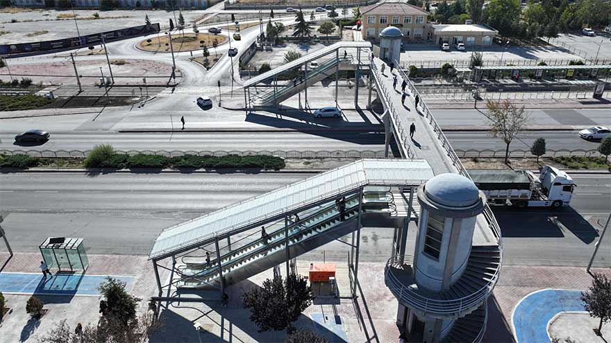 Konya Yuruyen Merdiven Ustgecit 2