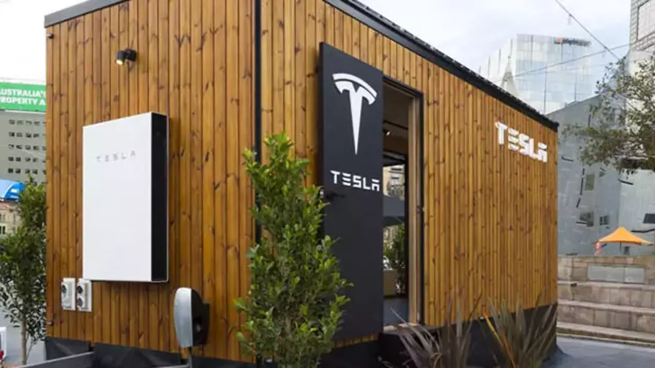 Tesla Tiny House 2
