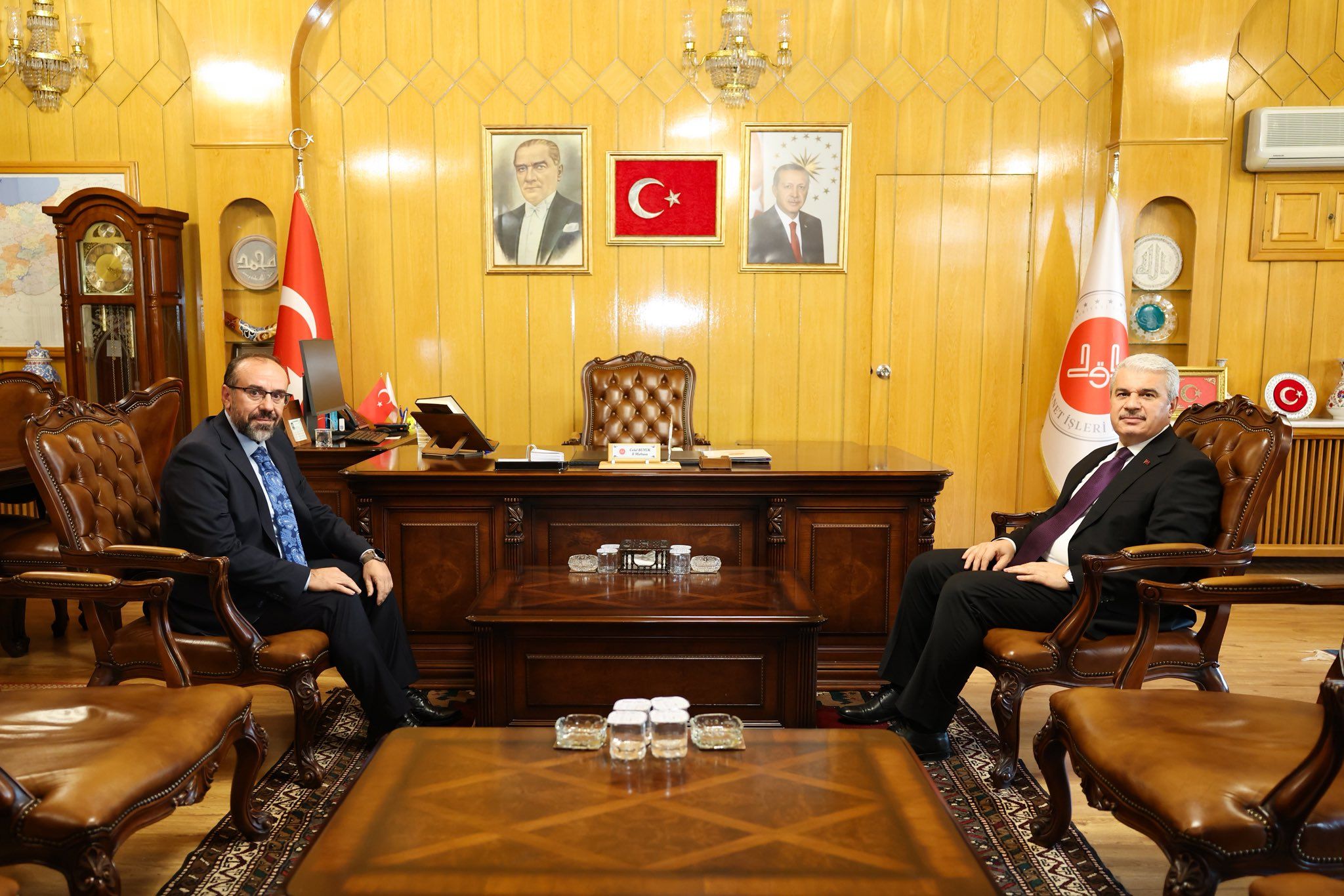 Konya Valisi Ve Konya Müftüsü 1